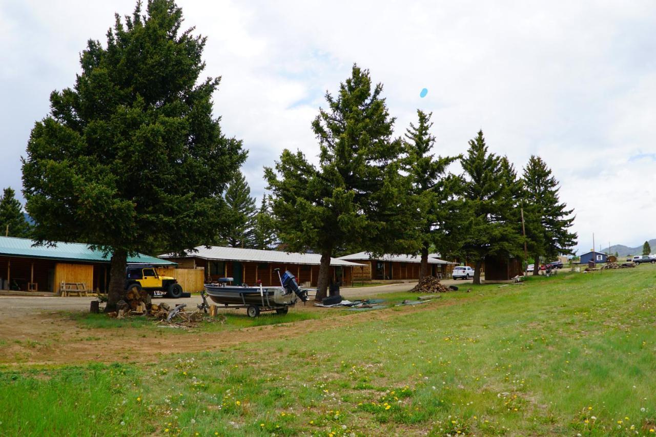 Eagle Nest Fly Shack & Lodge Exterior foto