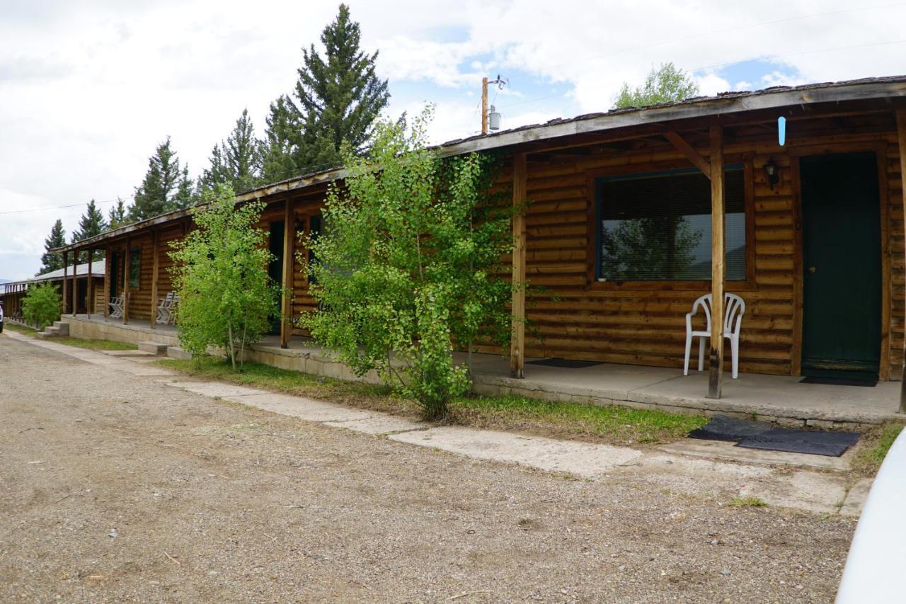 Eagle Nest Fly Shack & Lodge Exterior foto